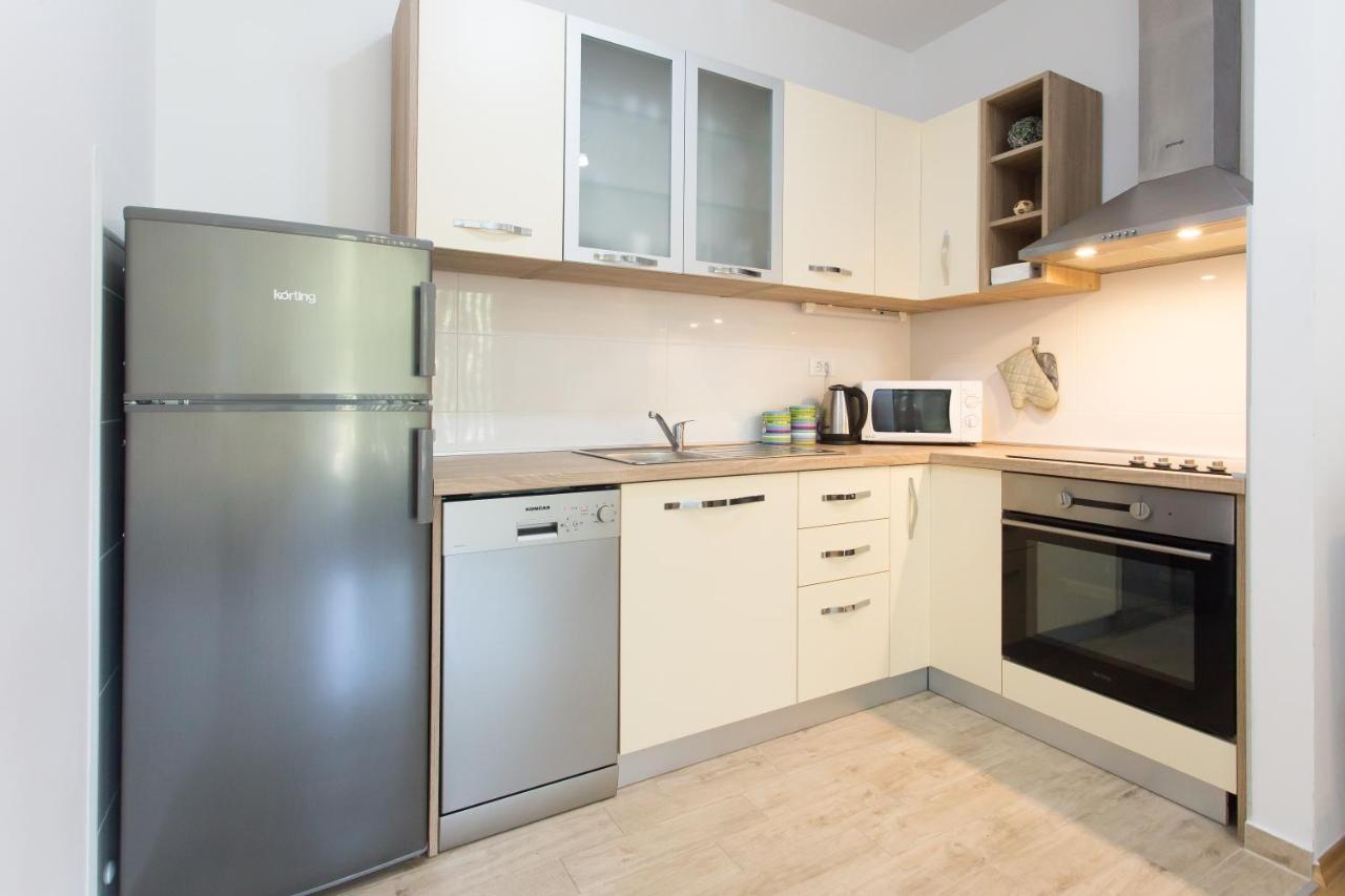 Iris Apartment Private Parking 斯普利特 外观 照片
